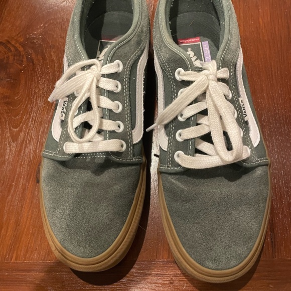 Almost NEW men’s Vans PopCush side sneaker - Skateboarding Shoe size 8.5 - Picture 3 of 4